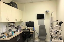 Looking Smart Optometrists in Queensland