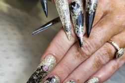 Holiday nails and beauty in New South Wales