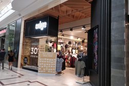 Edge Clothing - Chadstone in Melbourne