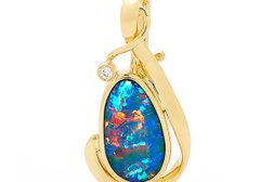 Gems & Minerals & Opals Photo