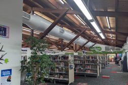 Arana Hills Library Photo